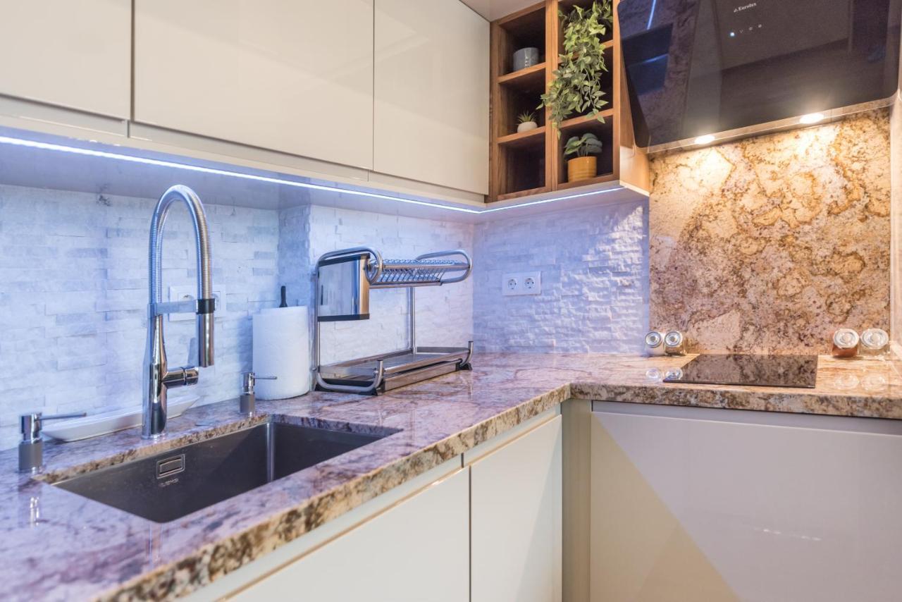 Apartment B - Lifestyle Holiday Saints Constantine and Helena Exteriör bild