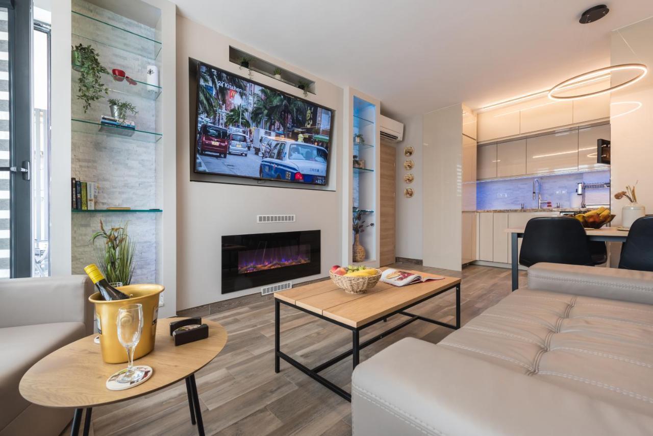 Apartment B - Lifestyle Holiday Saints Constantine and Helena Exteriör bild